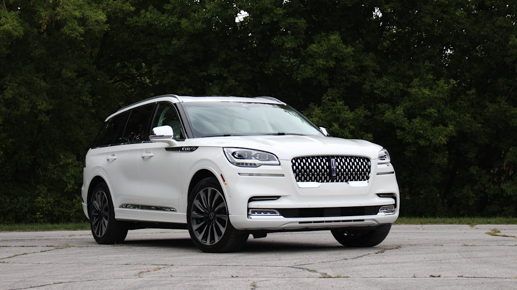 2022 Lincoln Aviator Review What s New Price Specs Videos