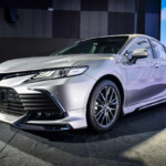 2022 Toyota Camry Facelift Launched In Thailand 2 5L And Hybrid 2 0L