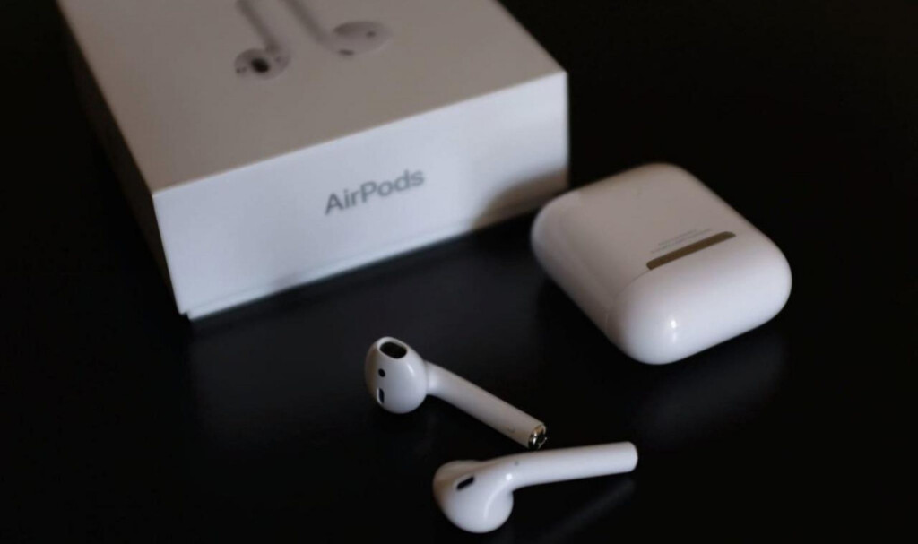 Apple AirPods 3 Will Be Released In 2021 And AirPods Pro In 2024 