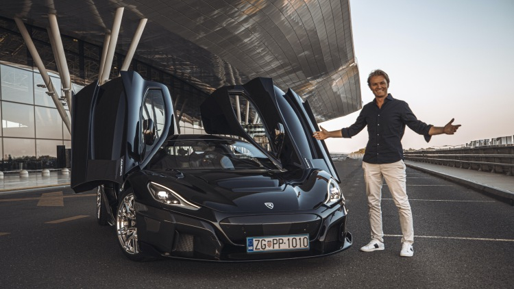 Nico Rosberg s 2022 Rimac Nevera 001