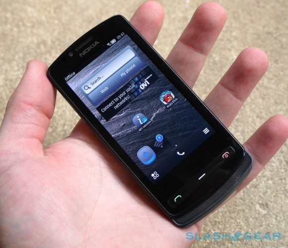 Nokia 700 Review SlashGear