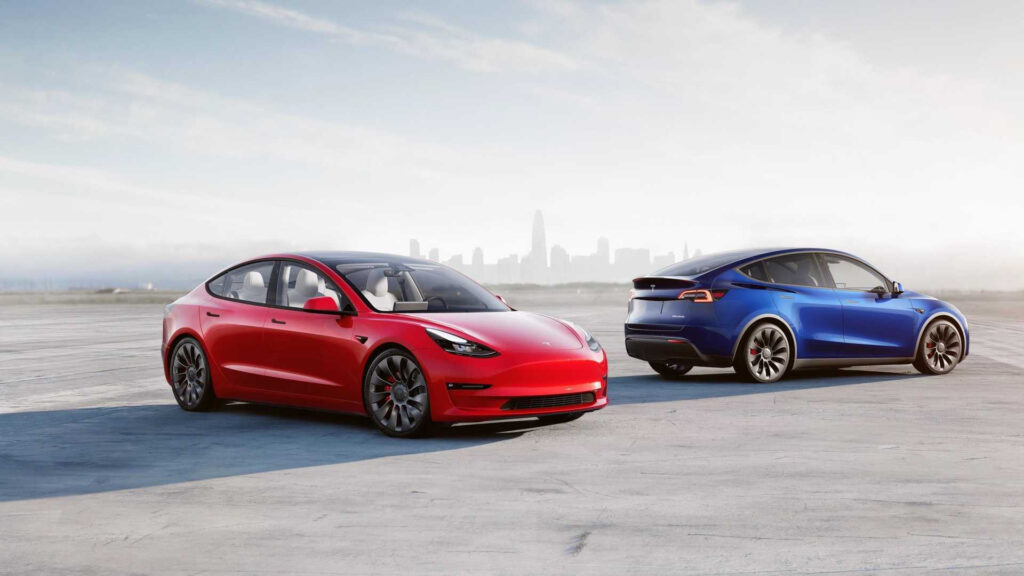 Tesla Va Fractionner Son Action Par Trois Pour Rendre Le Titre Plus 