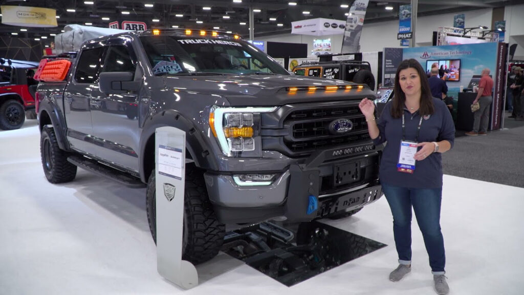 SEMA 2021 Truck Hero THE SHOP